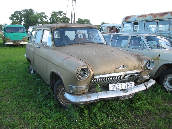 GAZ-22 Volga